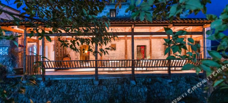 宏村卧溪谷民宿(卢村店)图片