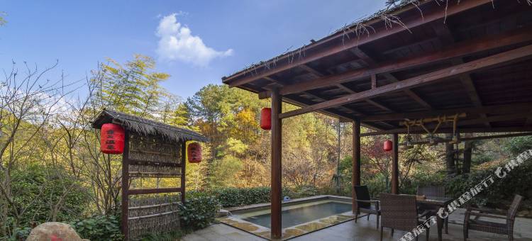 大别山陡沙河温泉小镇图片