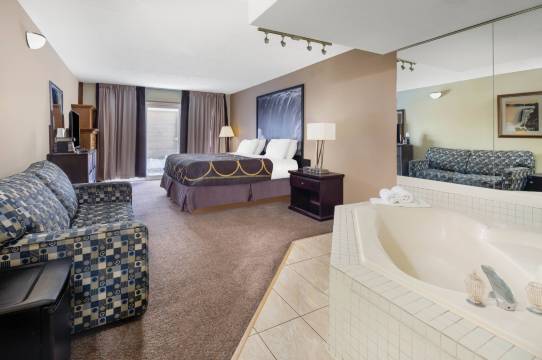 尼亚加拉瀑布城速8酒店-临近瀑布(Super 8 by Wyndham Niagara Falls by the Falls)