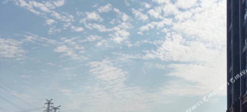 幸运草国际公馆 (东莞石碣玖颂江湾店)图片