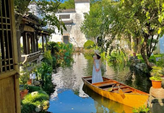 黄山诗莉莉·慰颜府文化遗址汤泉度假酒店外景图