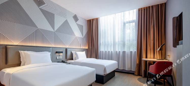 柏曼酒店(梧州学院富民路店)图片