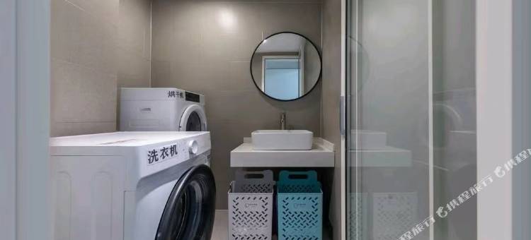 环球6万里·国际酒店(香格里拉独克宗古城月光广场店)图片