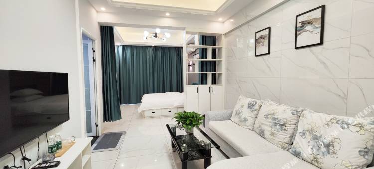 亚客西公寓(象湖中悦广场聚仁城店)图片