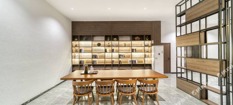 云栖酒店(宁波大学路林市场店)图片