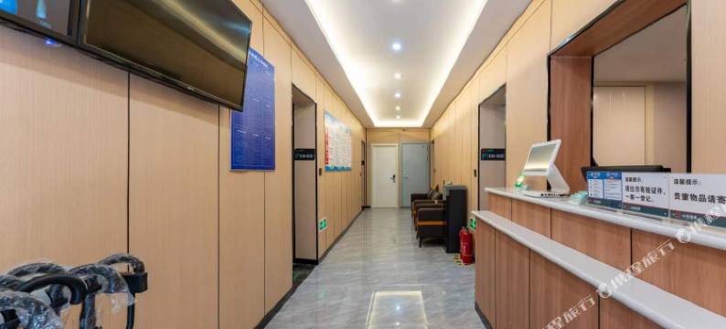 心怡酒店(山东大学附属生殖医院店)图片