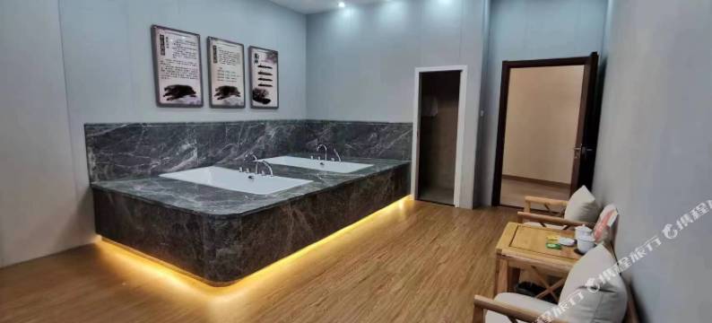 海南荣瑷康养酒店图片