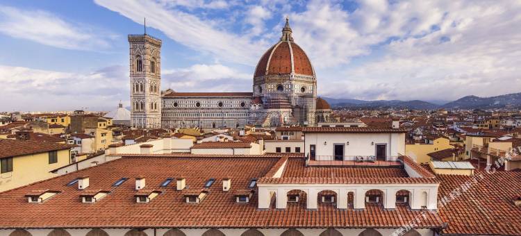翡冷翠百花宫(Palazzo Portinari Salviati Residenza d'Epoca)图片