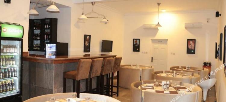 东方舒适套房酒店(Eastern Comfort and Suites)图片