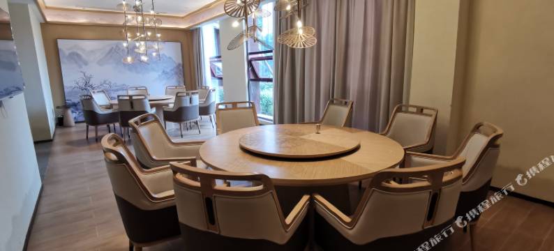 广元花前月下大酒店图片