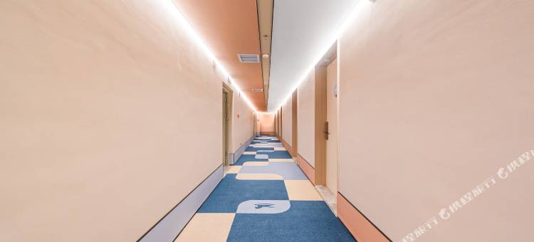 汉庭酒店(廊坊北华航天工业学院店)图片