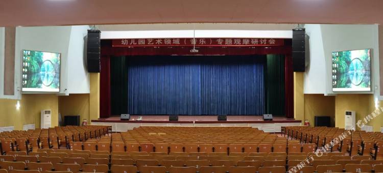 郑州大学工学院酒店(郑大北校区省博物院店)图片