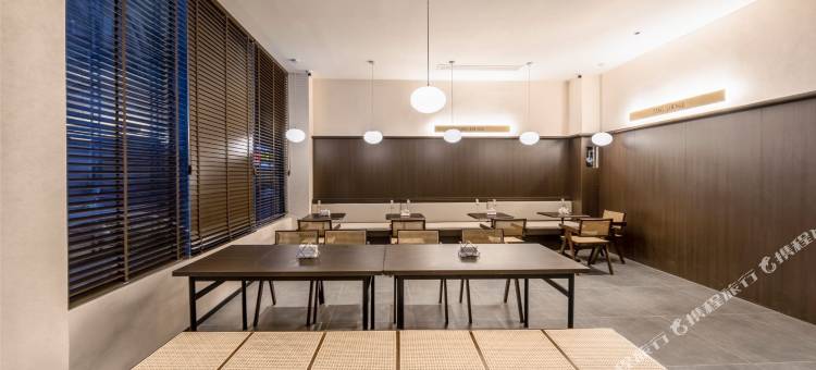 方棠精选酒店(西华展辉路汽车站店)图片