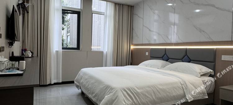 贝壳酒店(安远县百安华庭店)图片