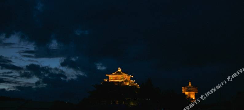 香格里拉三千世界·设计师花园供氧民宿(独克宗古城店)图片