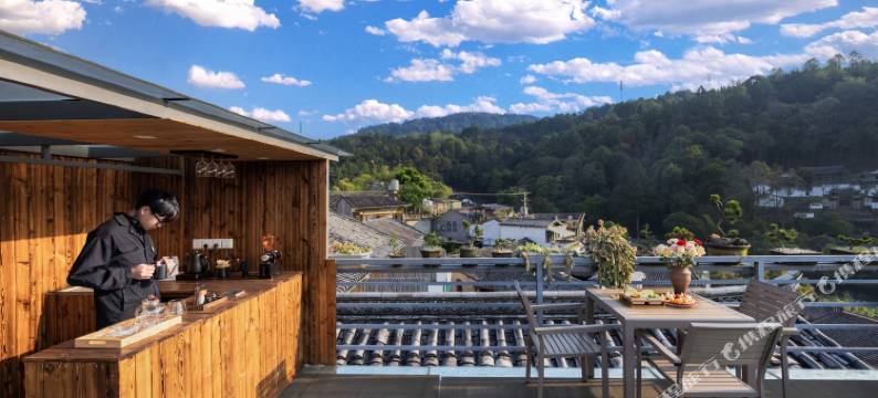 云间温泉湖畔民宿(和顺古镇野鸭湖店)图片