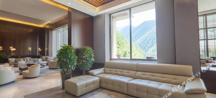 镜泊湖四季湖畔酒店(镜泊湖景区北门店)图片