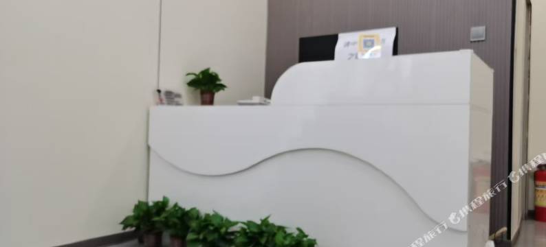 畅享·民宿(开封国家森林公园万岁山武侠城店)图片