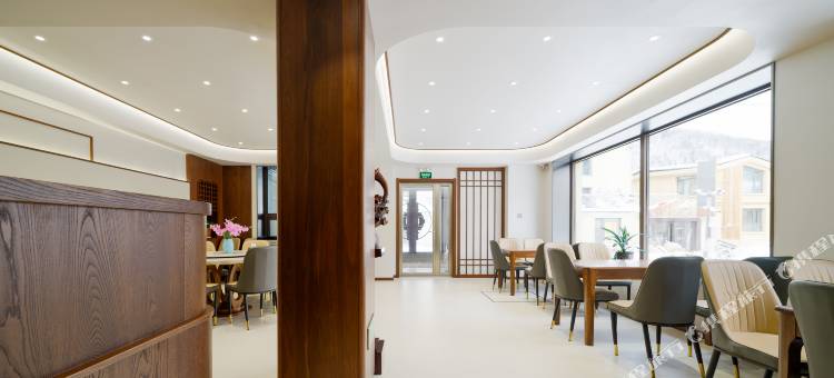 雪乡纳山纳雪酒店(雪韵大街店)图片