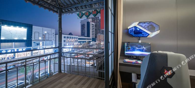 燕归来电竞酒店(泰安财源大街岱庙店)图片