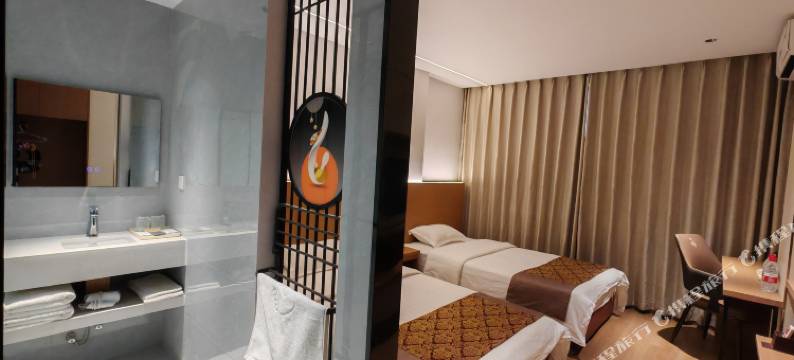 昆明攀钢商务酒店(塘子巷地铁站店)图片