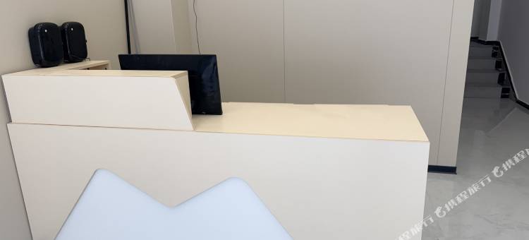 华瑞酒店式公寓(福鼎宁德时代粒沙店)图片