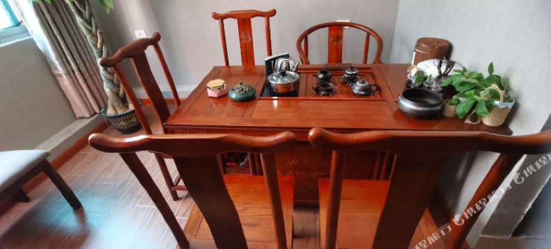 绥阳利客隆公寓图片