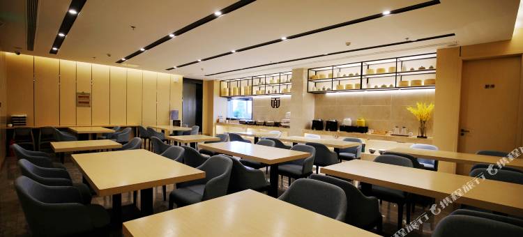 汉庭酒店(张家口宣化火车站店)图片