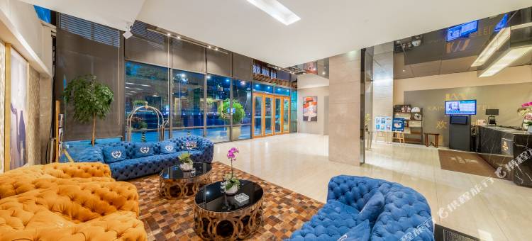 珠海拱北口岸丽呈睿轩酒店(高铁站店)图片