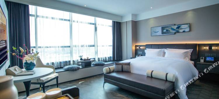 华曼酒店(庆阳高铁站店)图片