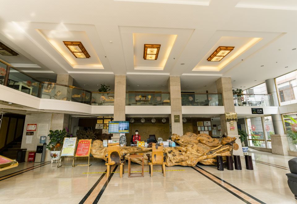 Jianshui Hotel over view