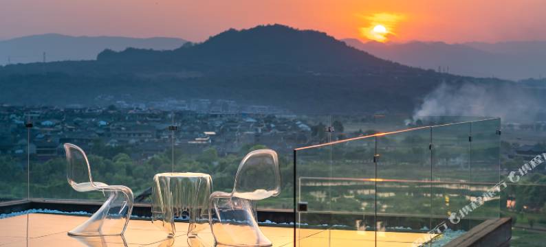 半山墅森林庭院民宿(腾冲和顺店)图片