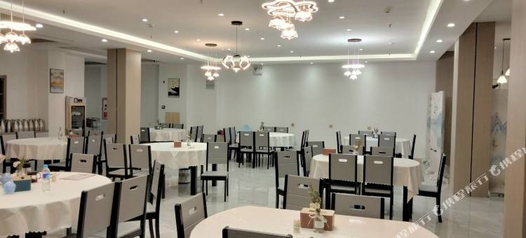 兴县天铂世纪酒店图片