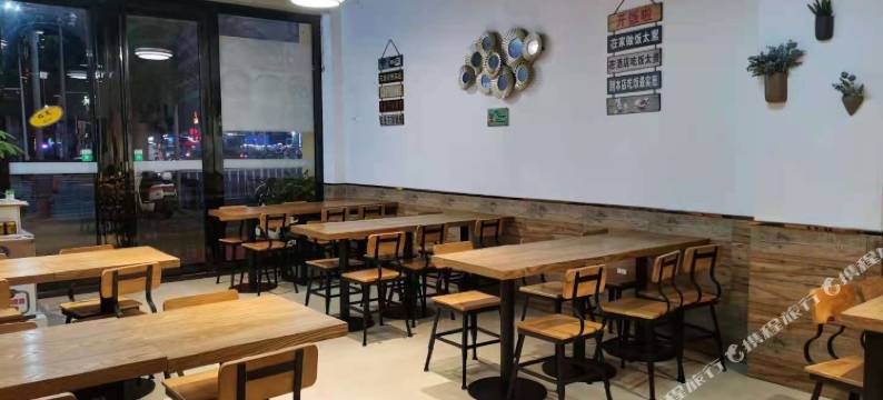 河源利大利酒店(河源火车站亚洲第一高喷泉店)图片