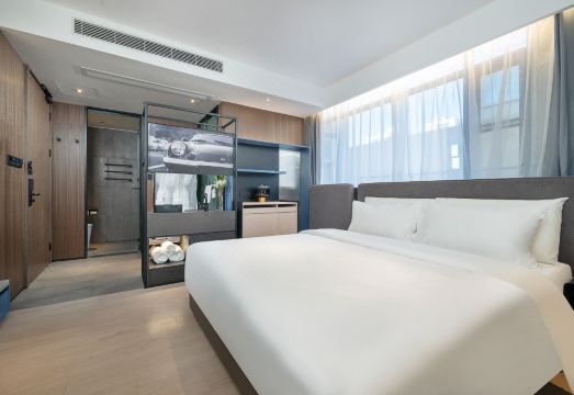 UFUN Hotel (Shenzhen Bao'an Center Fanshen Subway Station) over view