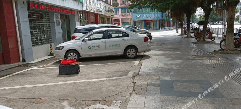 大余茹佳商务宾馆图片