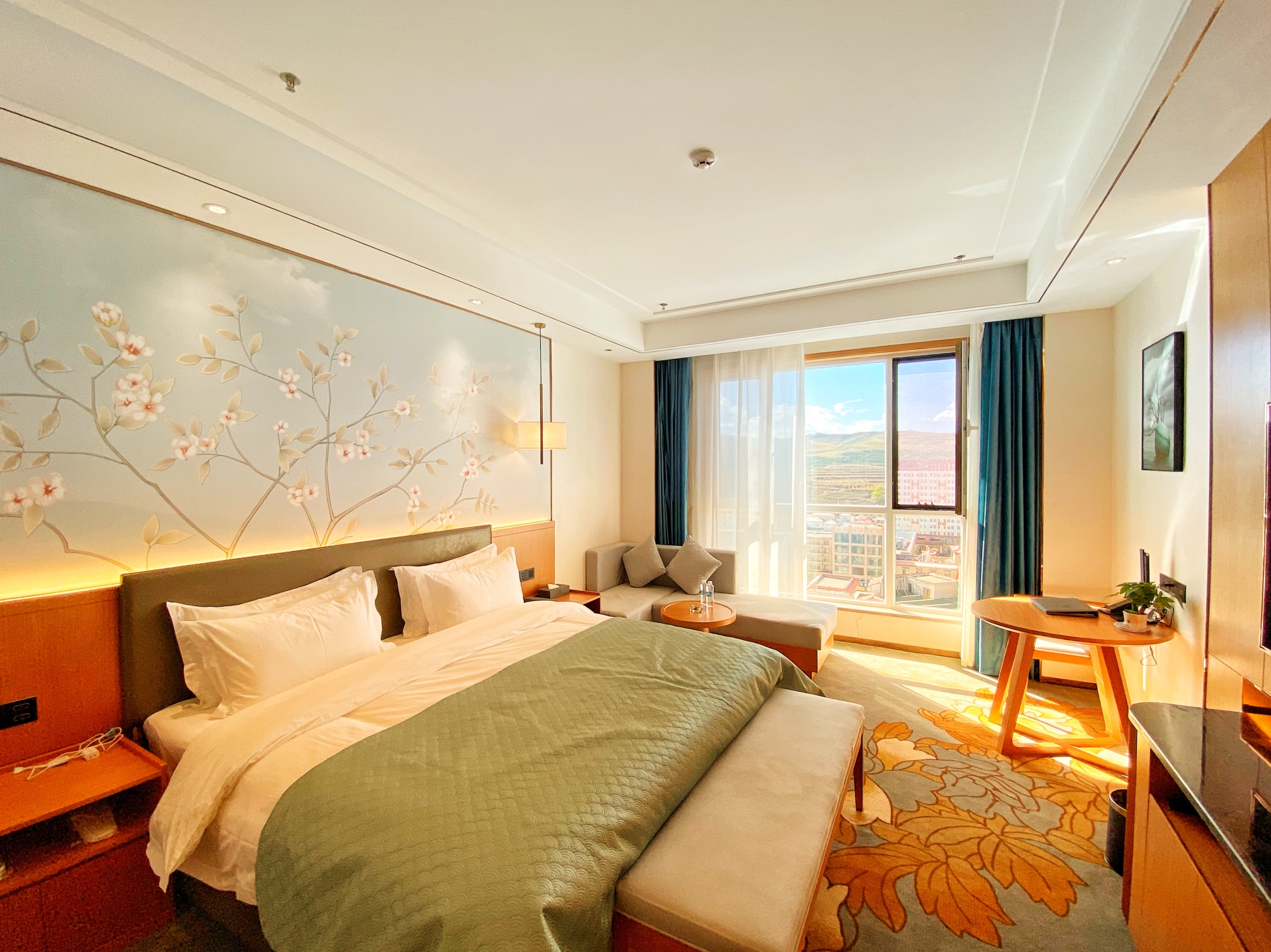 Cooperate Jiannan Intercontinental HotelOver view