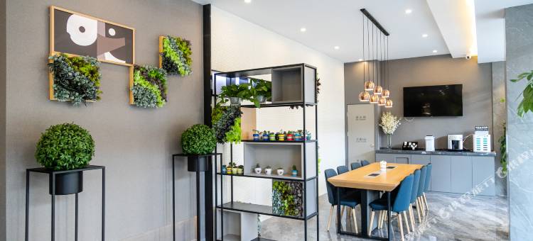 如家商旅酒店(盘锦火车站店)图片