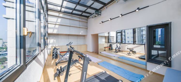 建国·璞隐酒店(西安大雁塔理工大学曲江校区地铁站店)图片