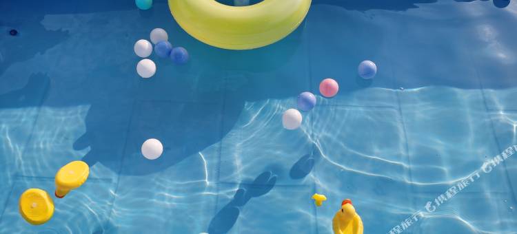 七彩玫瑰庄园图片