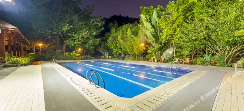 龙陵邦腊掌温泉度假酒店图片