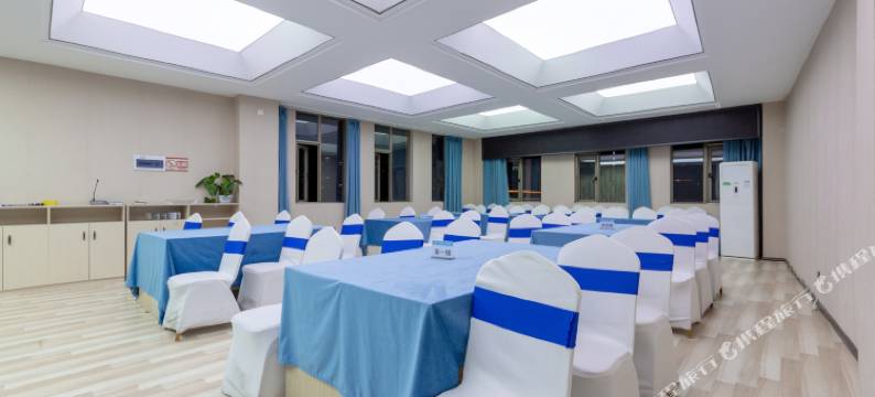 玉溪湖畔酒店(聂耳音乐广场)图片