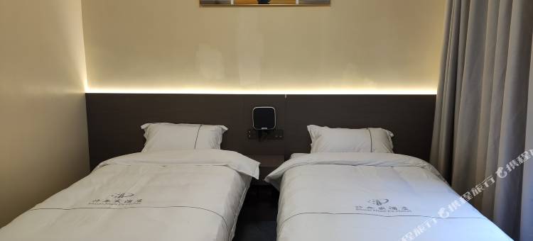 帅年发酒店图片