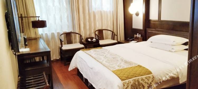 鹤庆福顺客栈(三义机场店)图片