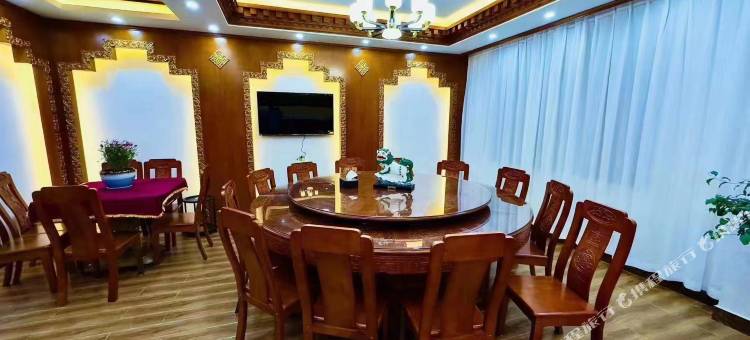 久治年保罗布大酒店图片