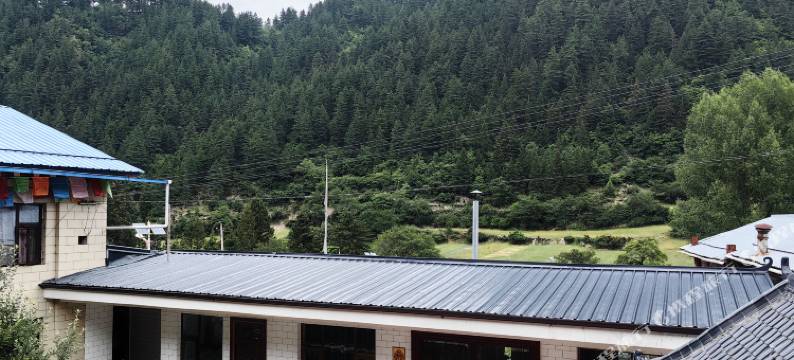 姜巴酥油灯藏家民宿图片