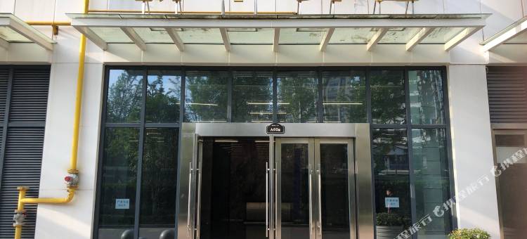 玖月影院民宿(宜昌中南路新华广场店)图片