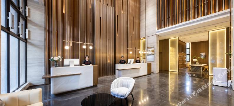 长沙万家丽中路马王堆亚朵酒店图片