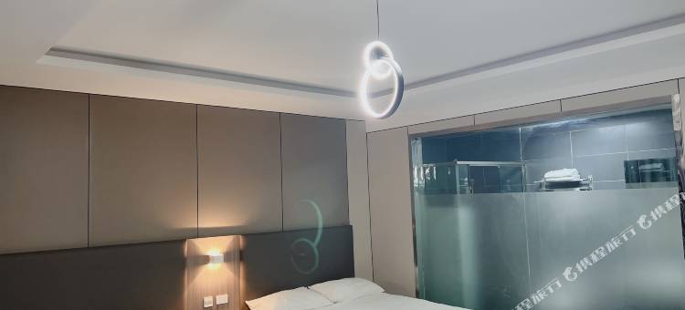 锦州汉唐酒店(古塔夜市古塔公园店)图片