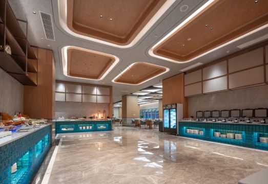 Galactic G-Luxe Hotel Hotel Overview